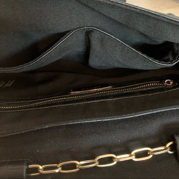 NWOT F21 Black Croc Leather Chain Shoulder Bag - Picture 5 of 9